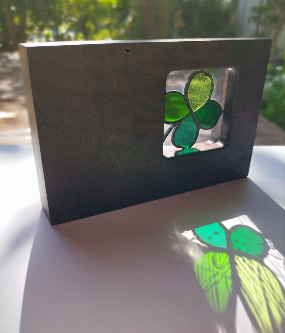 プチステンドグラス　四ツ葉のクローバー