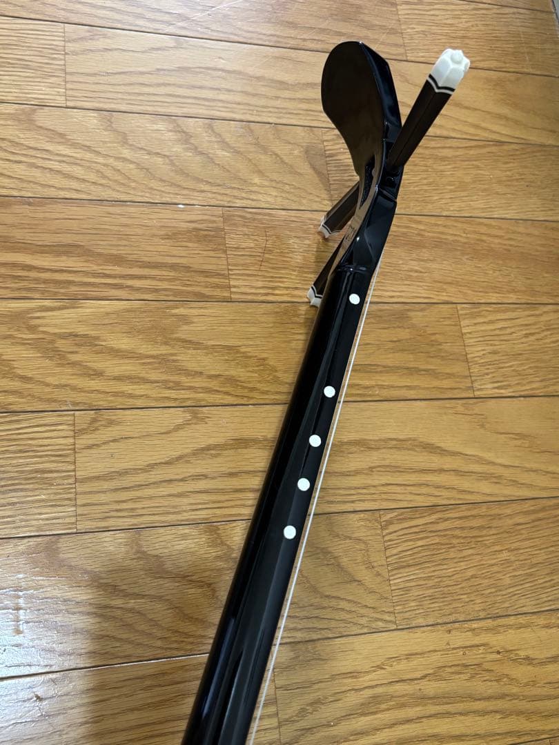 ニシキヘビ皮三線本体＆内布ソフトケース付き