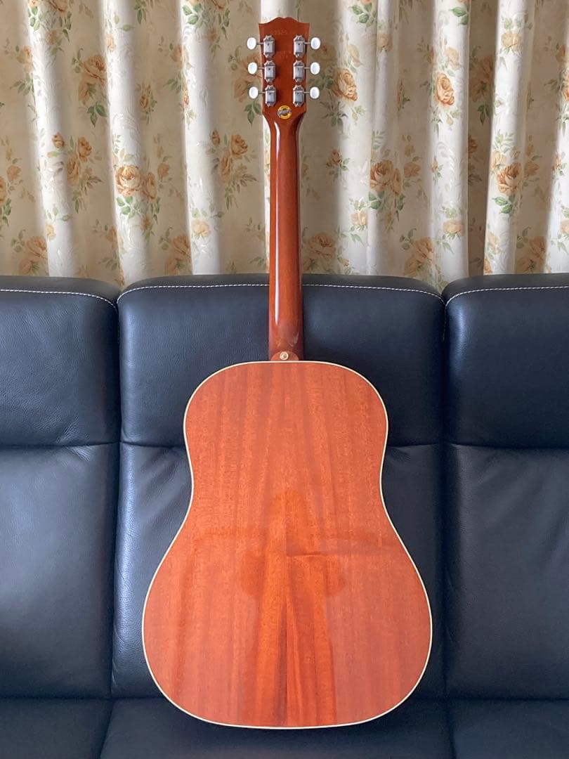 Gibson J-50 Historic Collection 2005年製 - メルカリ