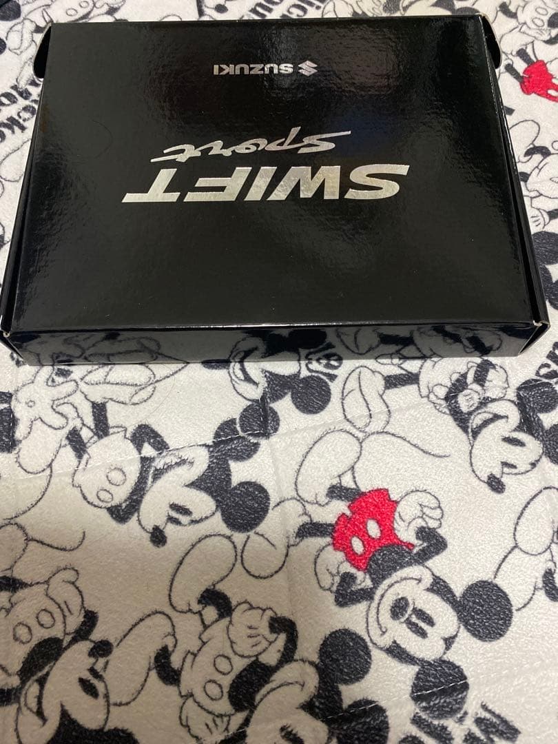 スズキ スイフトスポーツZC33Sファイナルエディション 限定ピンバッジ