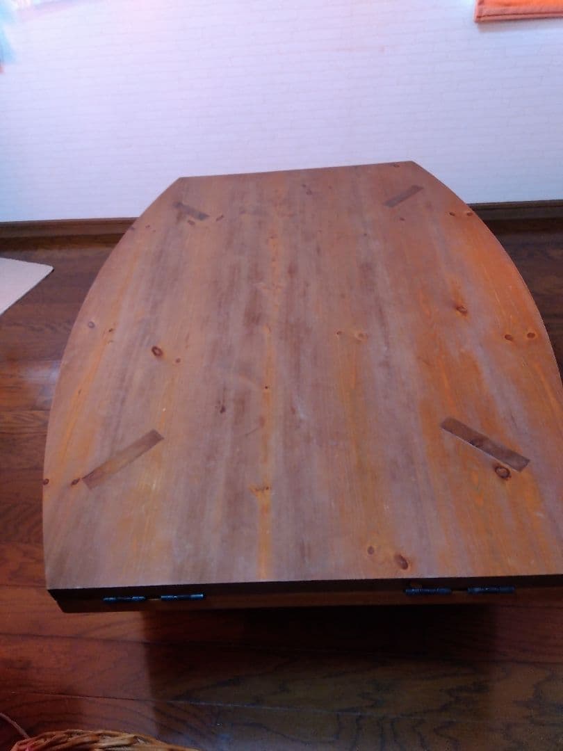 楕円形ナチュラルウッドローテーブル