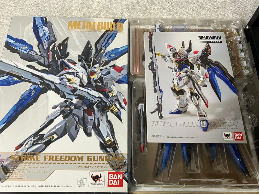 L BUILD デスティニーガンダム & ストライクフリーダムガンダム
