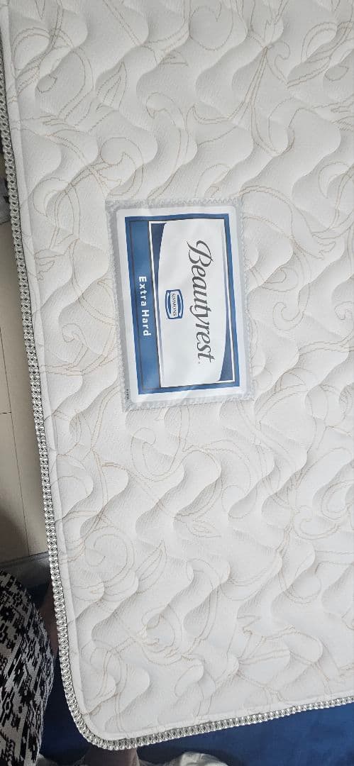 シモンズ Beautyrest エクストラハード セミダブル