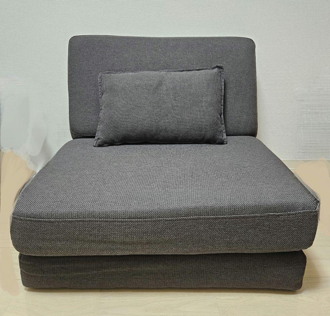 一人掛け折り畳み式ソファベッド　美品　クッション付き