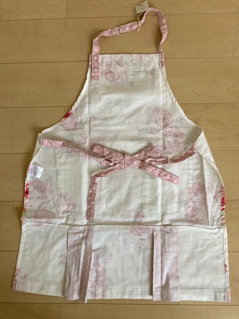 ローラアシュレイエプロンセット