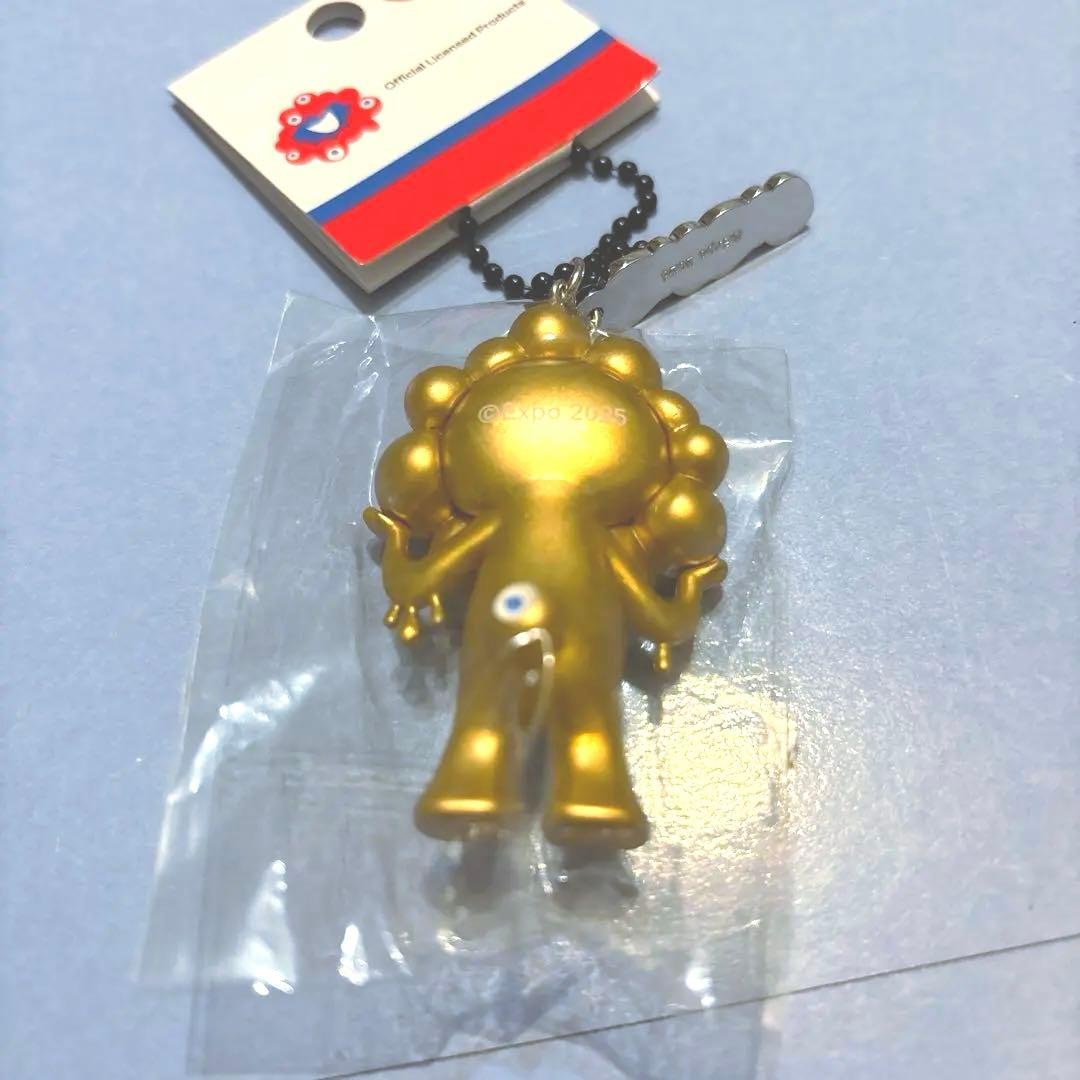 金 ゴールド ミャクミャク キーホルダー 2025 - メルカリ