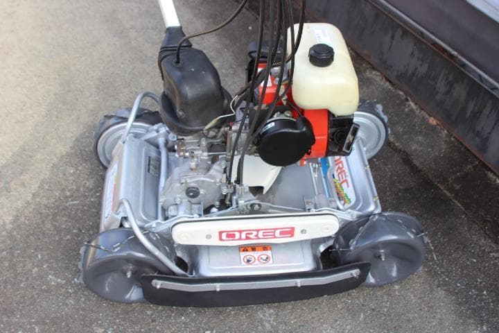 草刈機　オーレック　スパイダーモアー　SP850A　ブレーキ付き　4WD　爪新品