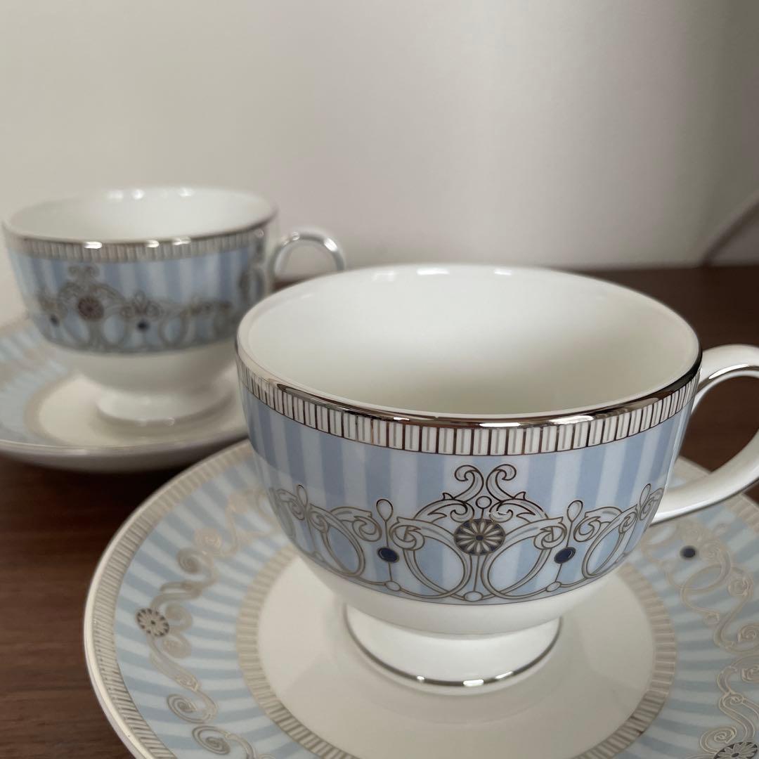 ウェッジウッド アレクサンドラ ペアソーサー&カップ - メルカリ