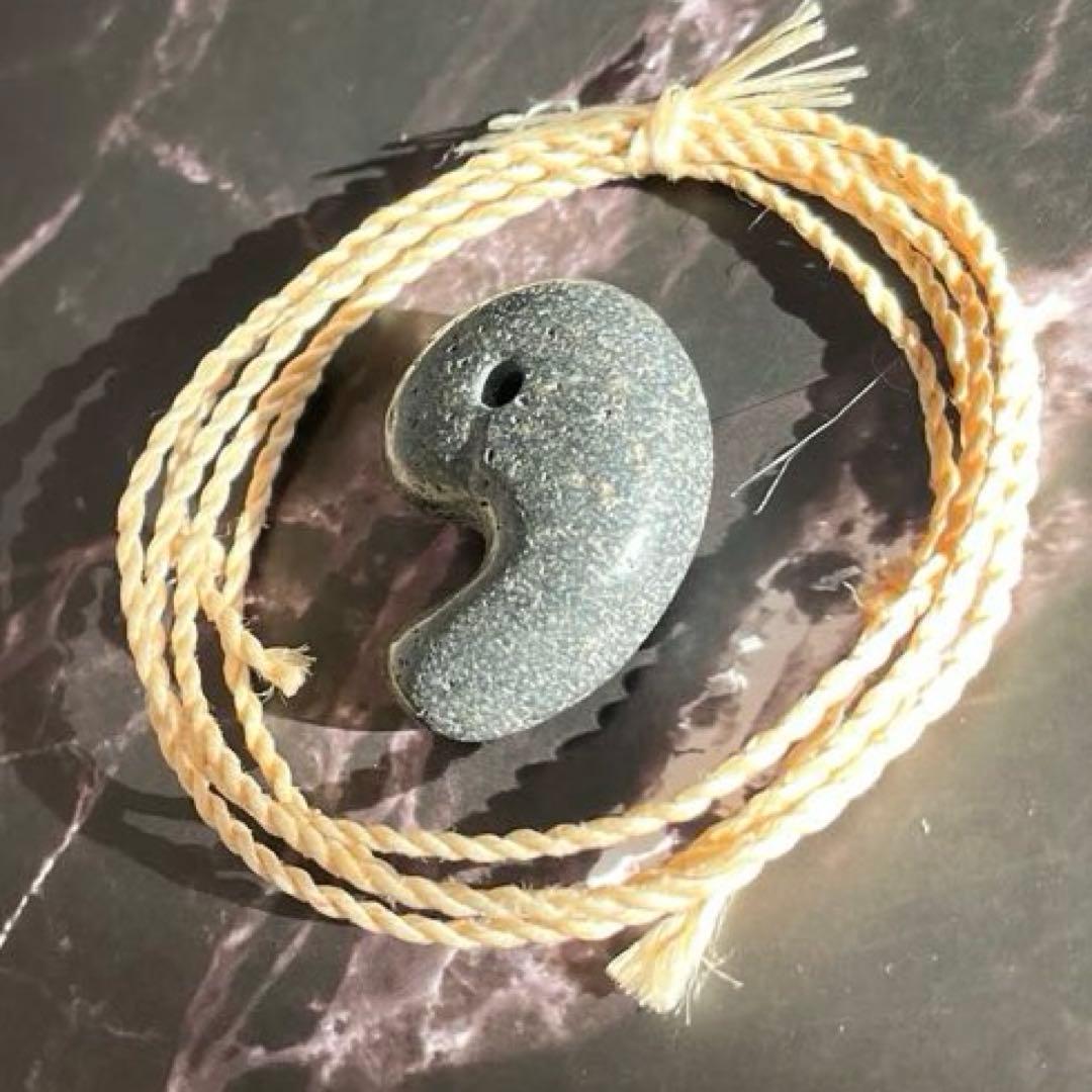 特別価格【龍脈のお護り✨】富士溶岩 《霊石勾玉》精麻 御神具