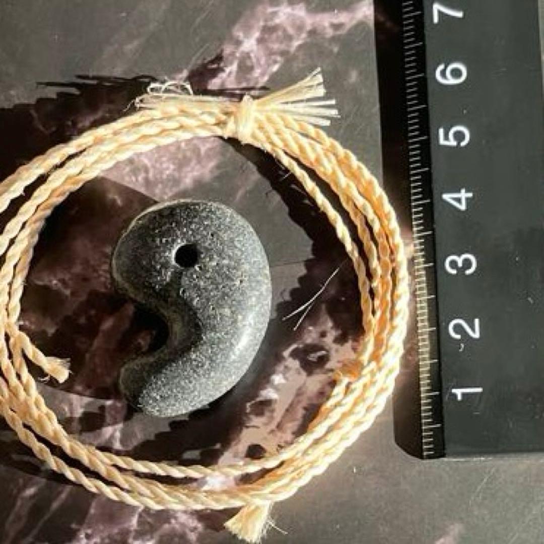 特別価格【龍脈のお護り✨】富士溶岩 《霊石勾玉》精麻 御神具