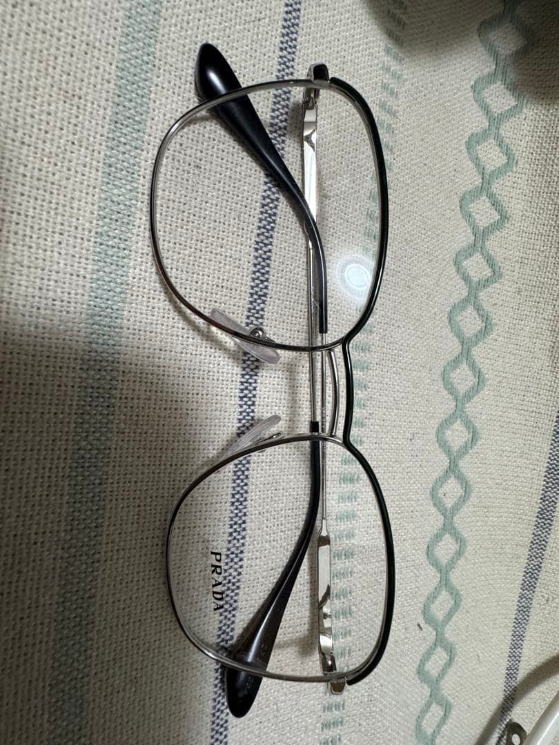 PRADA メガネ