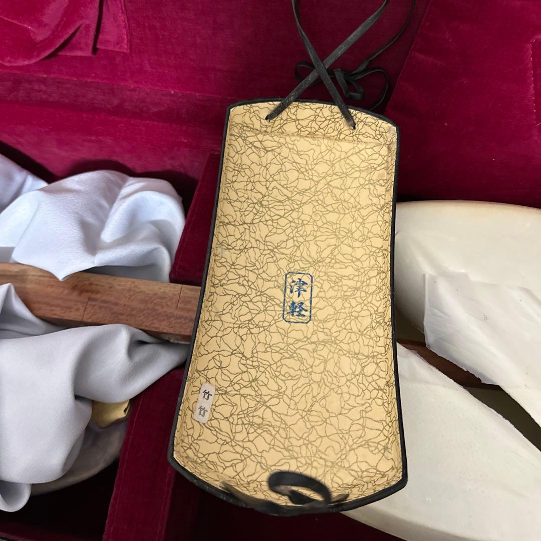 高級 津軽三味線 和楽器 弦楽器 ケース付属 付属品多数 雅楽 民族楽器 太棹