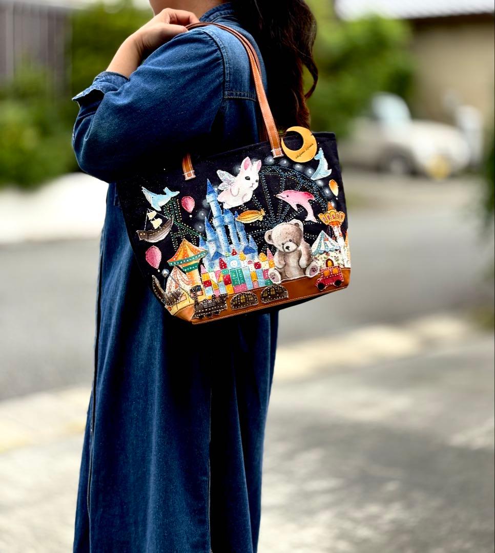 (手づくり)\"クマの遊園地\"アップリケ刺繍ライトアップトートバッグ