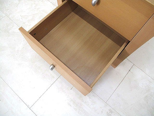 ボーコンセプト「トランジット」サイドチェスト　　　　　ベッドサイドテーブル