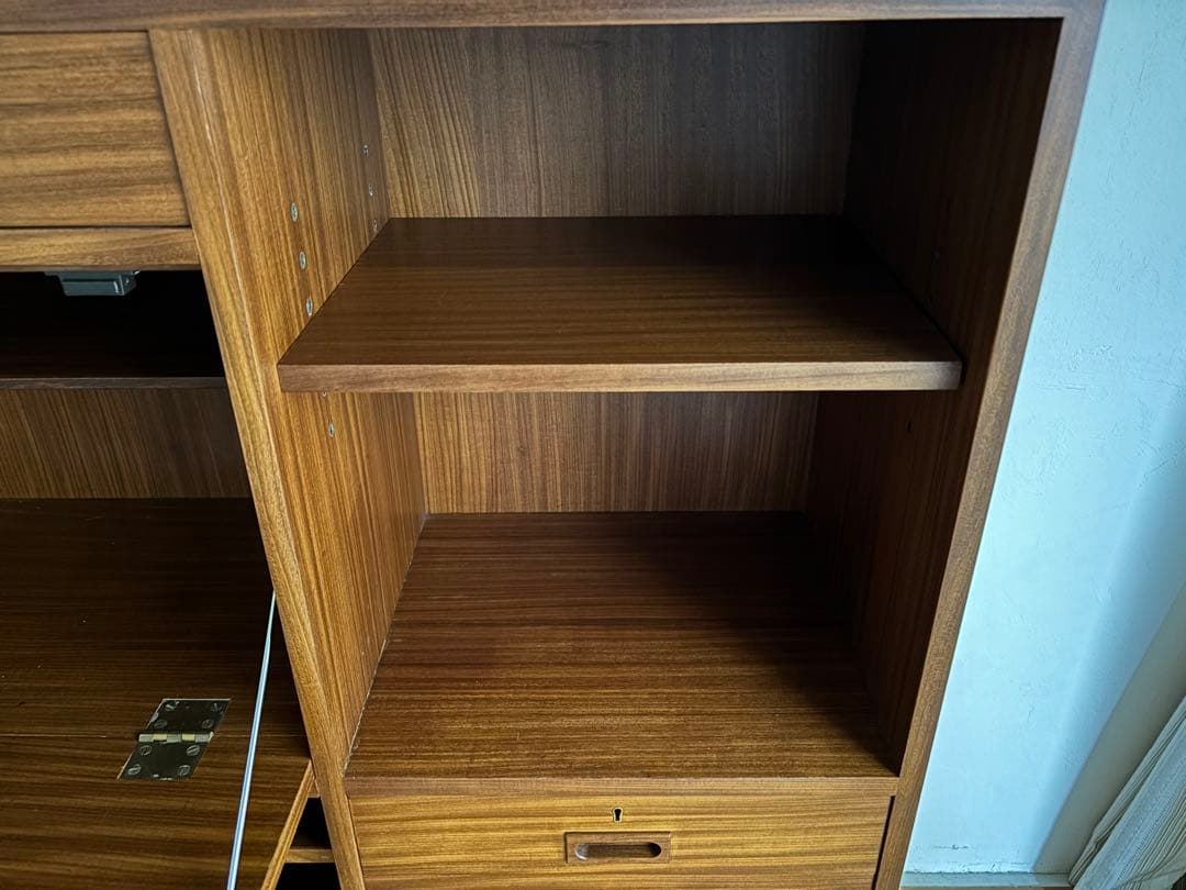 北欧ヴィンテージ　チーク　キャビネット