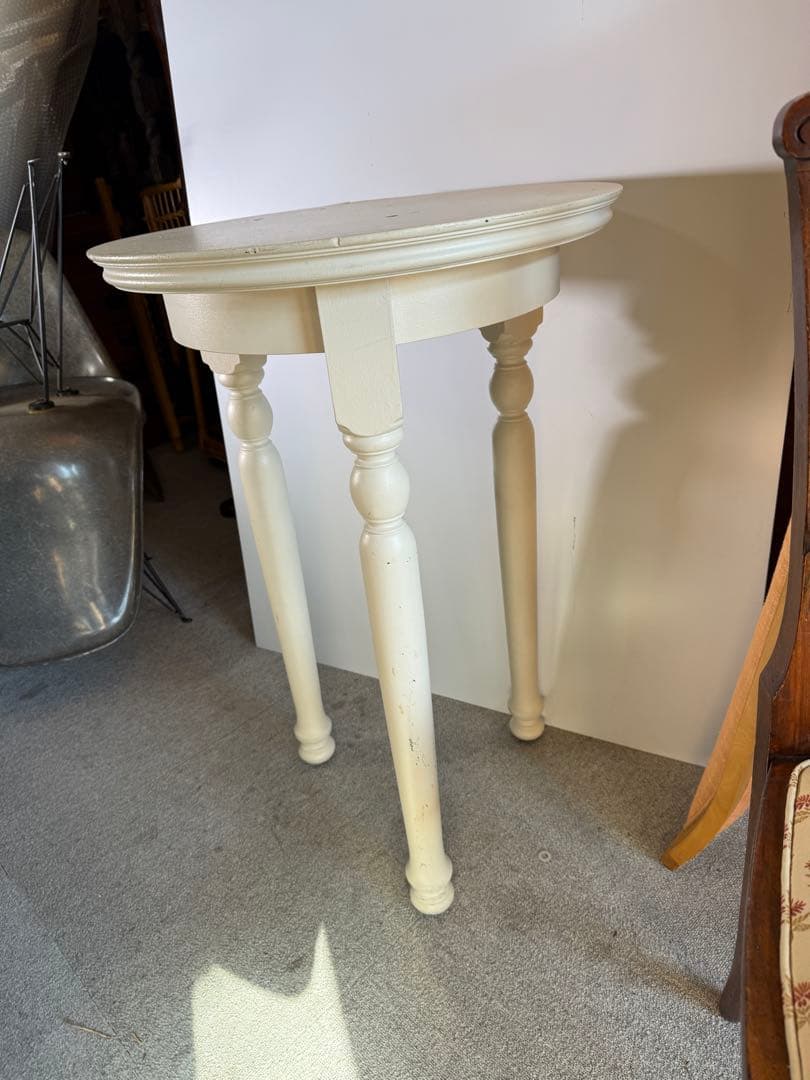 白塗装 木製 ラウンドサイドテーブル 3本脚 花台 飾り台 高さ80cm