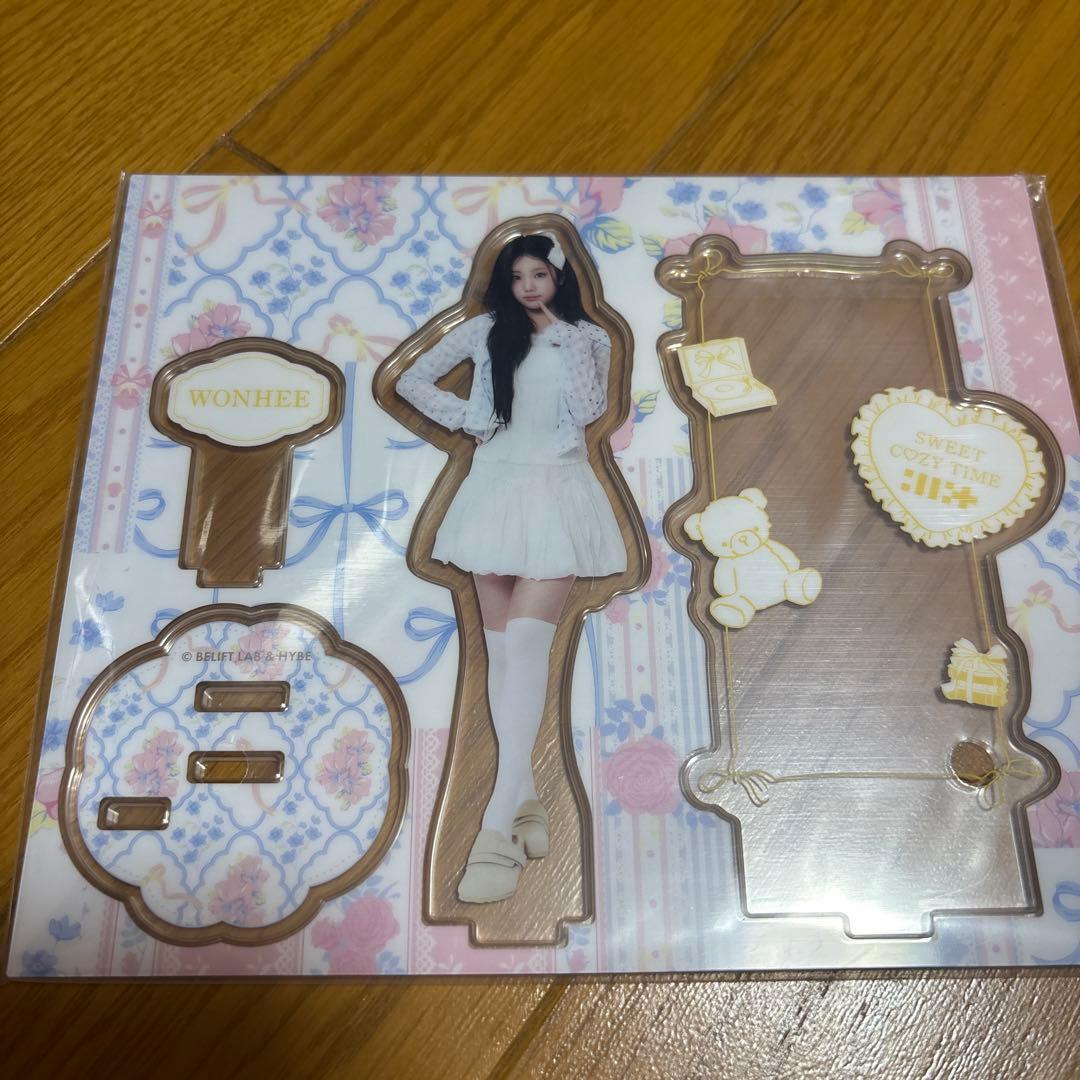 新品 ME:I ミーアイ 一番くじ アクリルスタンド 2個セット - メルカリ