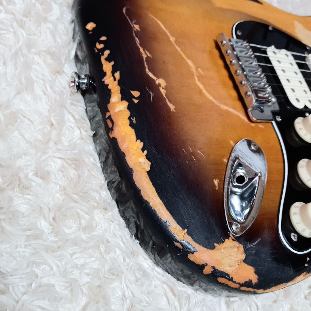 ハードレリックスティーヴィーレイボーン風カスタムギターSquierSRV