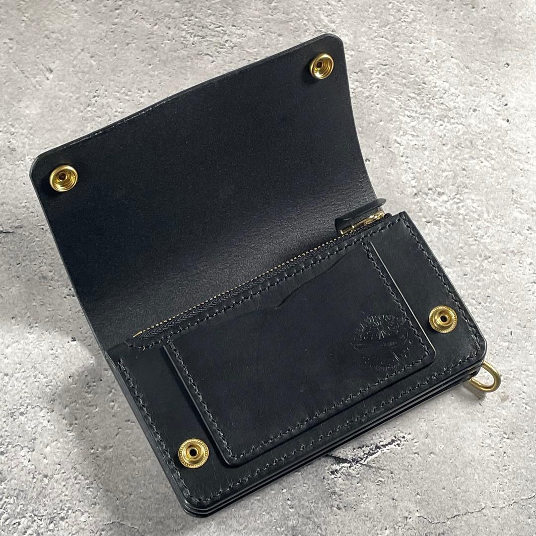 ミドルトラッカーウォレット CORE mid ZIP CRUST ブラック 真鍮