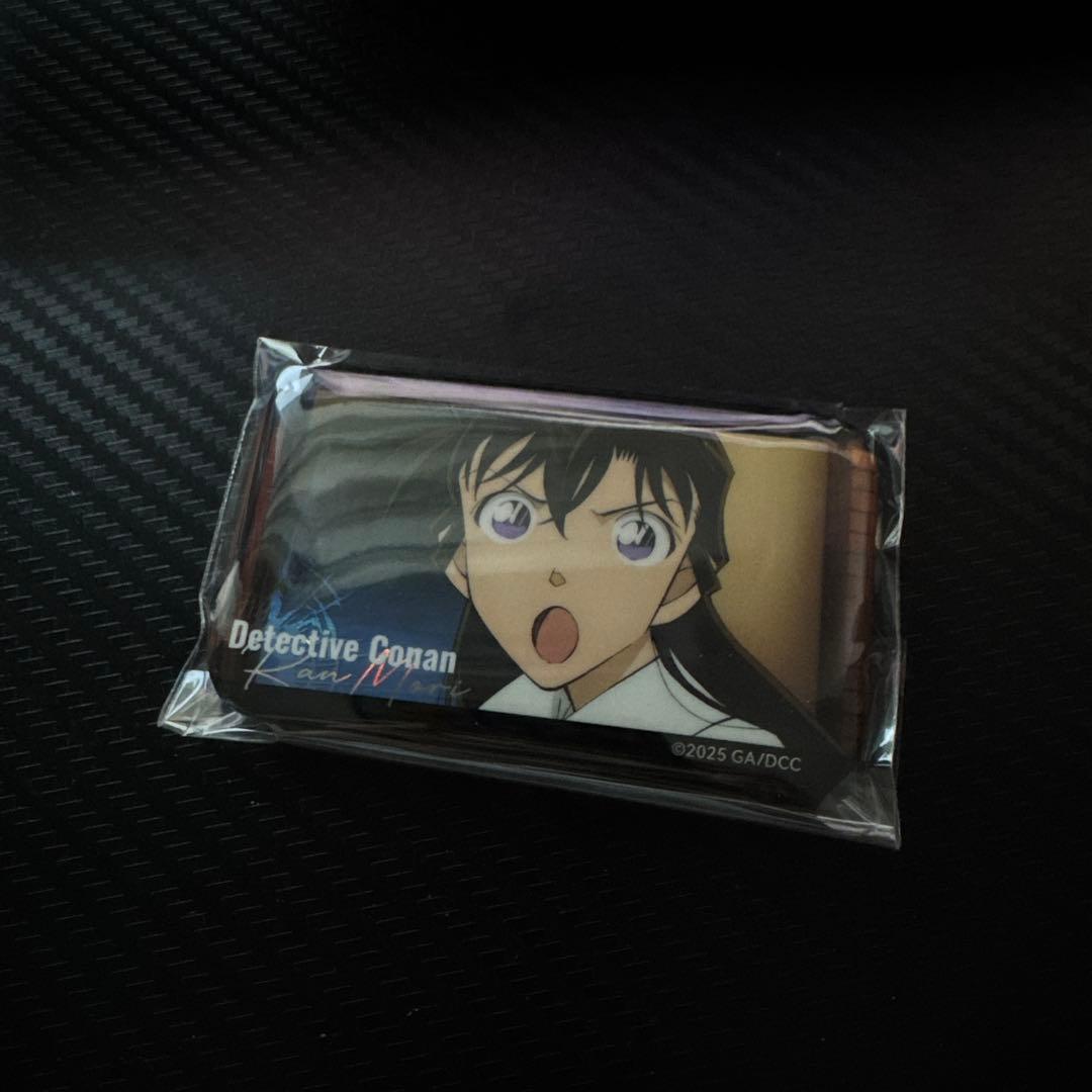 名探偵コナン 中国限定 中華 スクエア缶バッジ bilibili 毛利蘭 - メルカリ