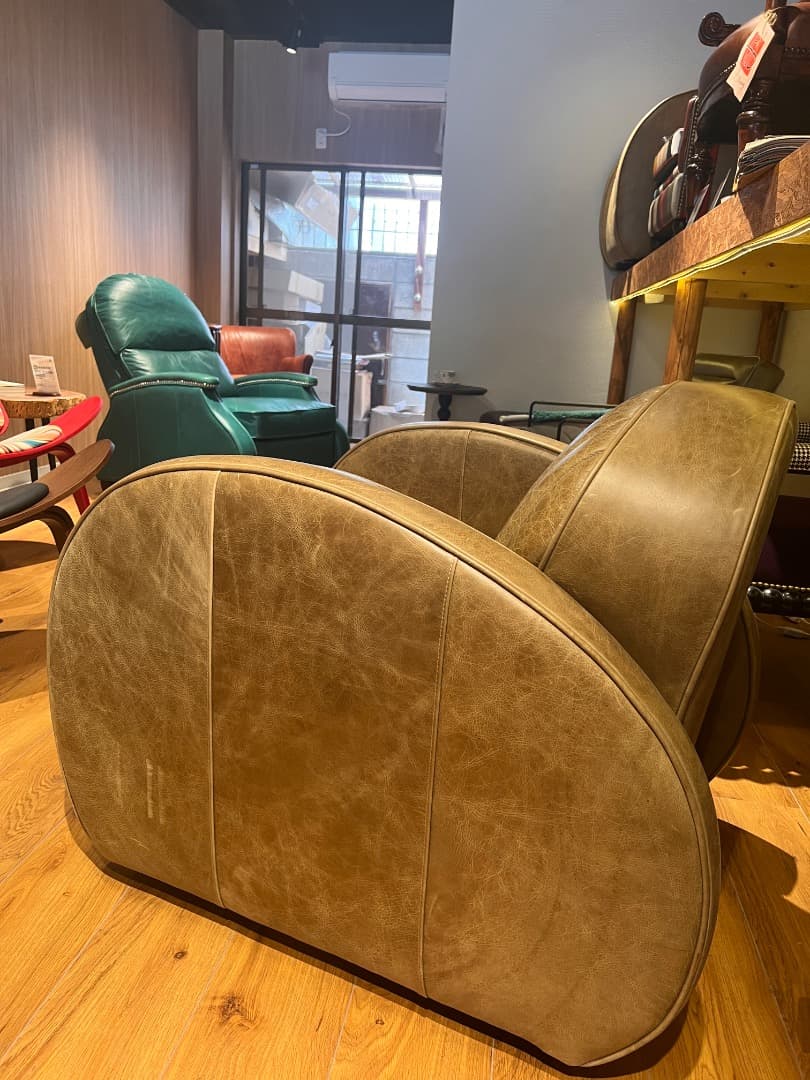 レザー風アームチェア 本革