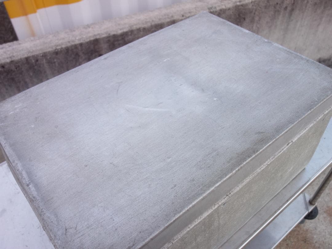 中古】K▽ブリキ トタン 缶 収納 箱 ボックス ストッカー (37537