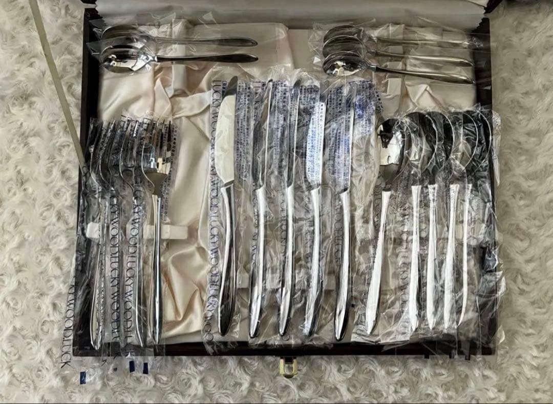 ラッキーウッド　カトラリーセット　プレコ　ディナーセット〈19本セット〉※欠品※