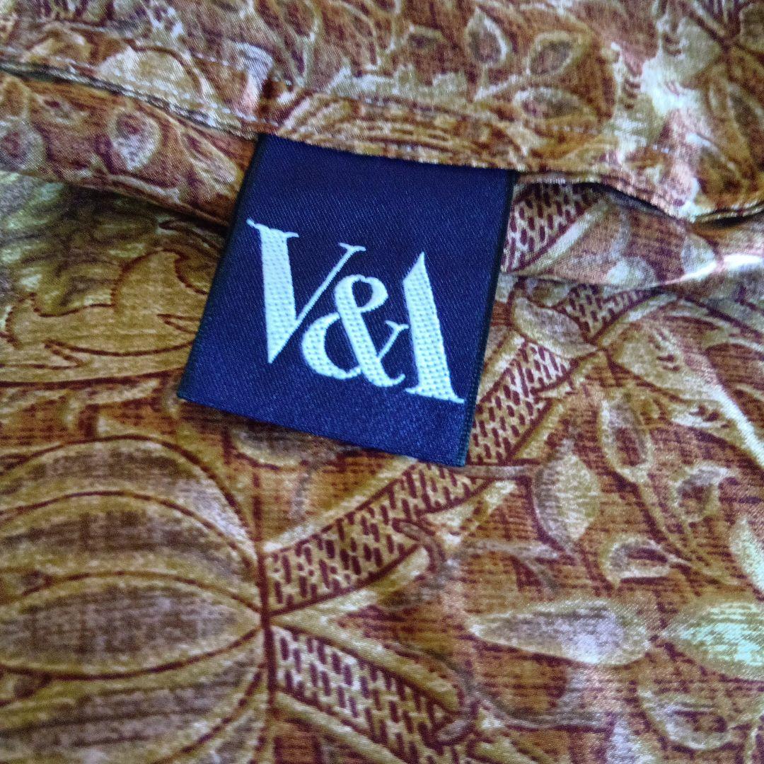 アイダーダウン　未使用　羽毛布団　1.0kg　シルク生地　ロマンス小杉　高級品