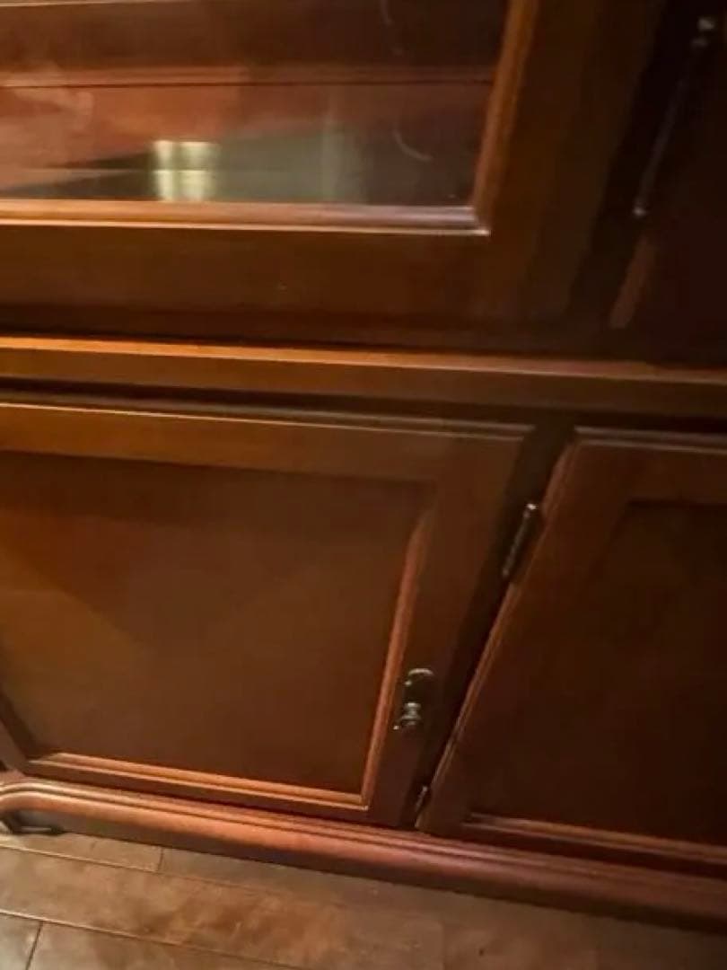 未使用　イーセンアーレン　キャビネット　棚　アンティーク　サイドボード　食器棚