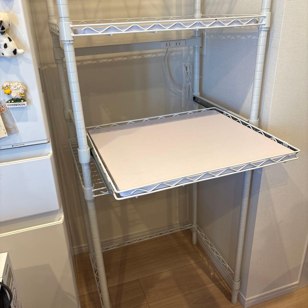 コンセント付きレンジ台キッチンラックホワイト 4段 スチール