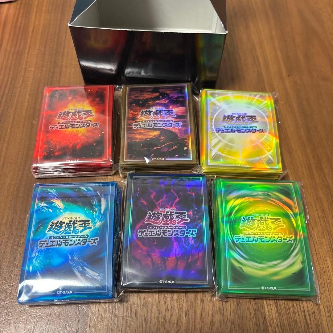 遊戯王 デュエリストカードプロテクター 六属性セット　スリーブ　箱は開封品