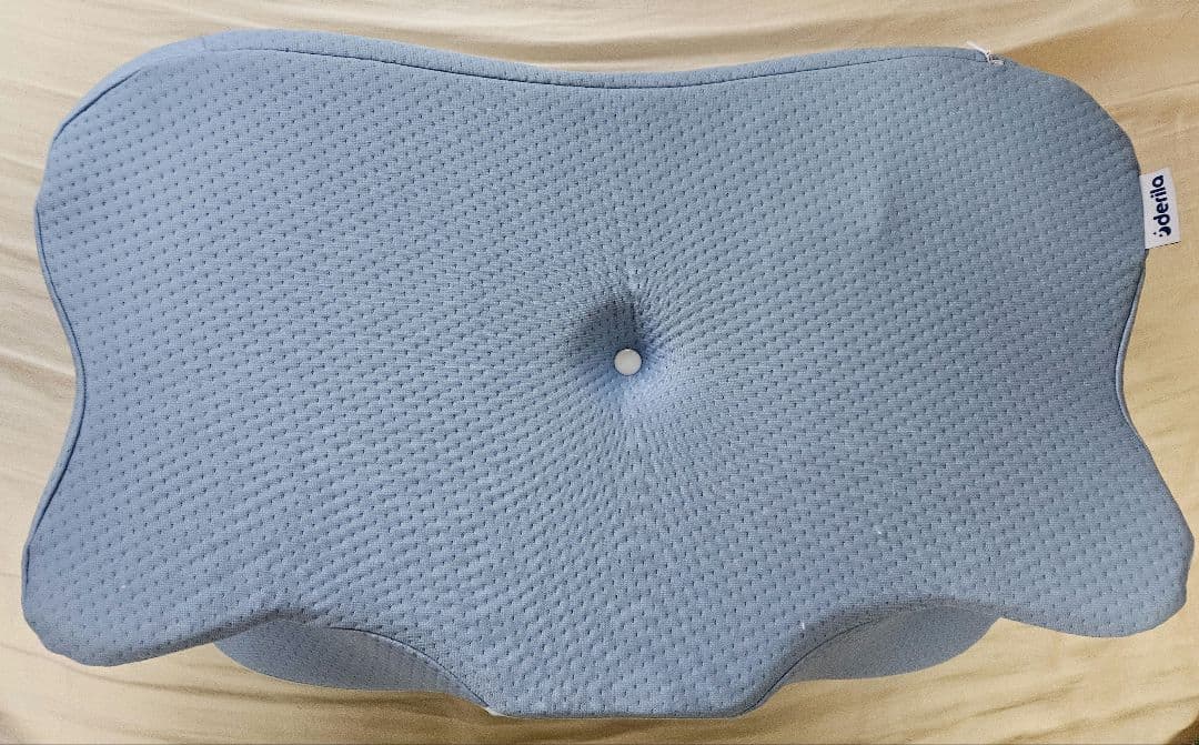 derila Ergo Edition デリラ　エルゴ　枕　ピロー