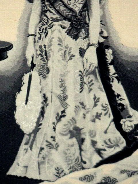 ♥掛軸　大正時代　皇后陛下　つづれ織り　大正天皇　人物　掛け軸　骨董品