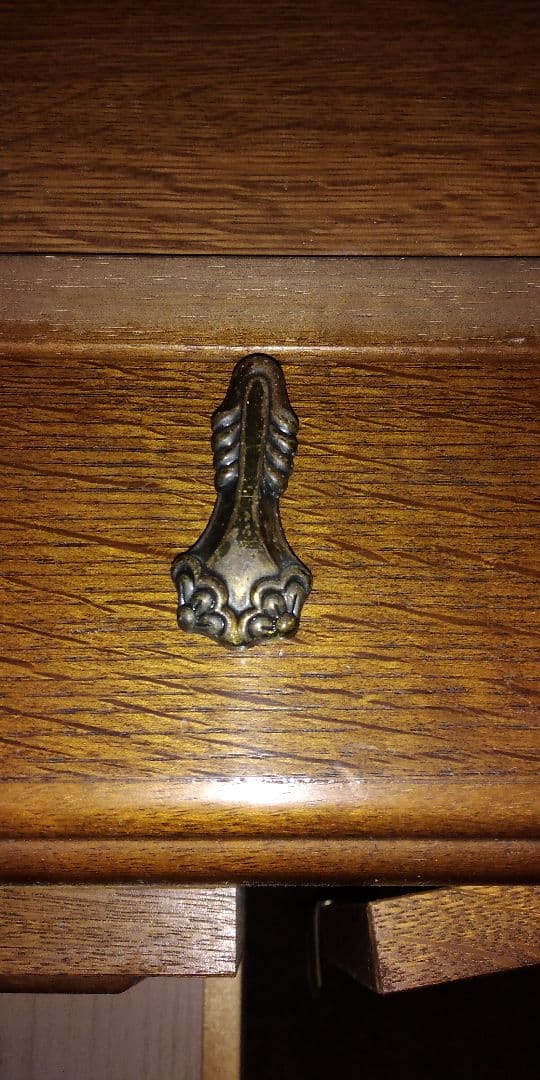 岡山市東区・直接引き取りは25,400円引き】ガラス付き木製大型書棚