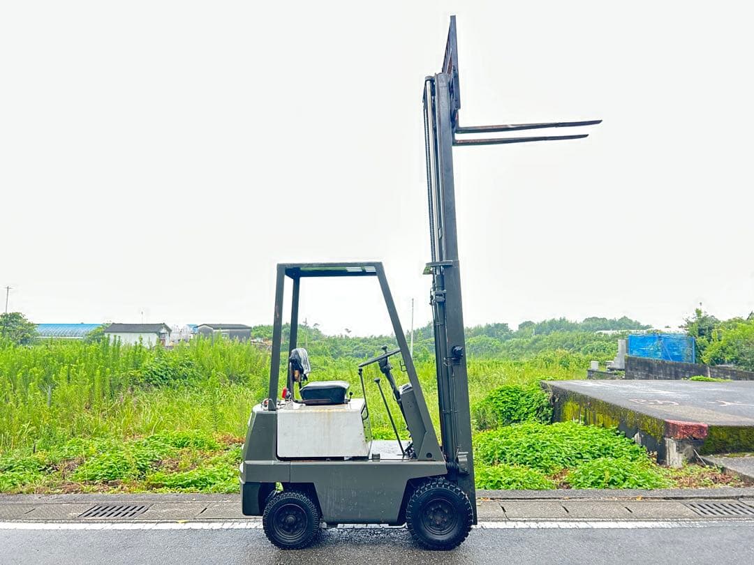 宮崎　トヨタ　フォークリフト 1トン 揚高3m ガソリン　積載 運搬 動画あり