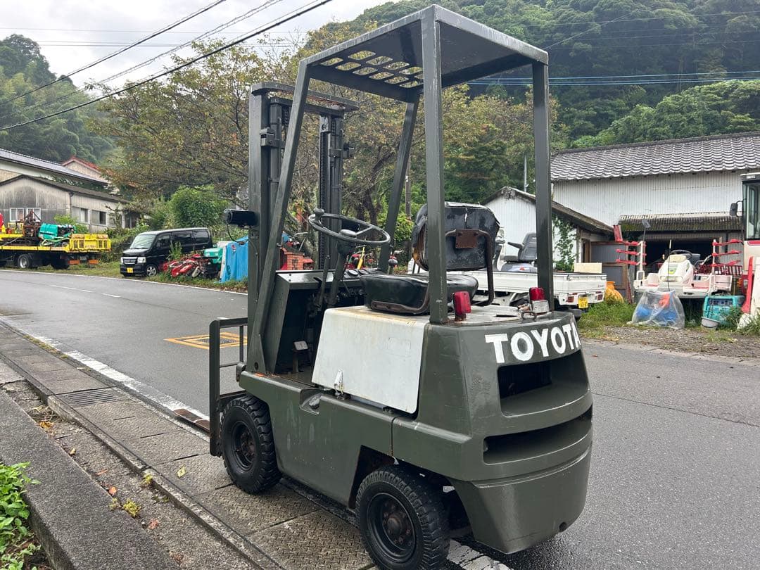 宮崎　トヨタ　フォークリフト 1トン 揚高3m ガソリン　積載 運搬 動画あり
