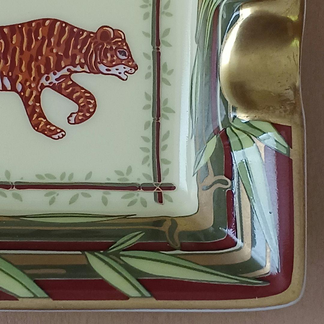 未使用 HERMES エルメス 灰皿 アッシュトレイ 動物 トラ 小物入れ