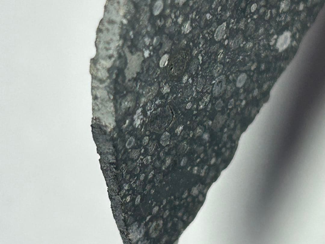 炭素質　石質　隕石　アエンデ　スライス　7.52g　コンドライト　証明書付き