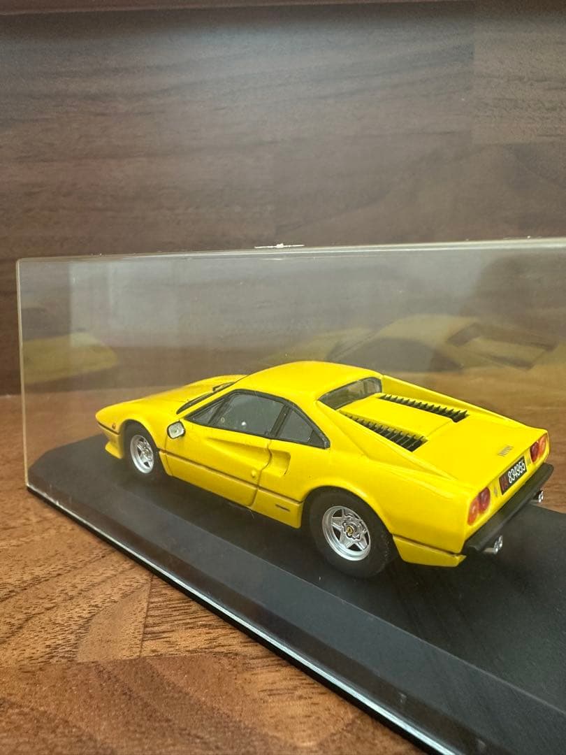 Ferrari フェラーリ308 GTB イエロー 1/43 - メルカリ