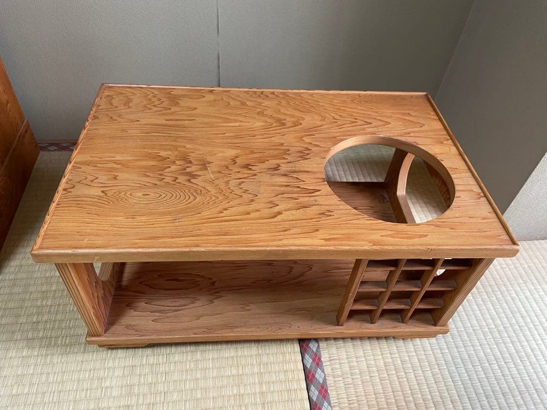 屋久杉茶箪笥　ポット置き付き