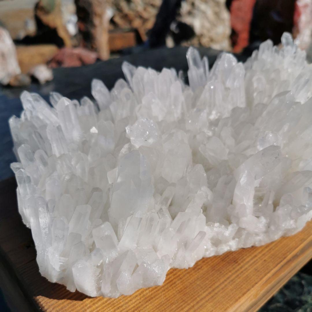 水晶クラスター　5.4キロ　鑑賞石　天然石　置物　オブジェ　インテリア　鉱物