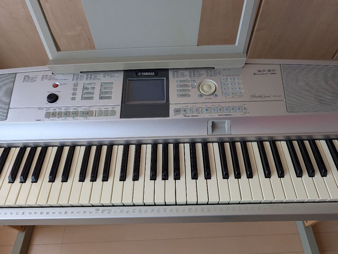 ヤマハ　DGX-505 88鍵　PortableGrand　04年　中古　難有