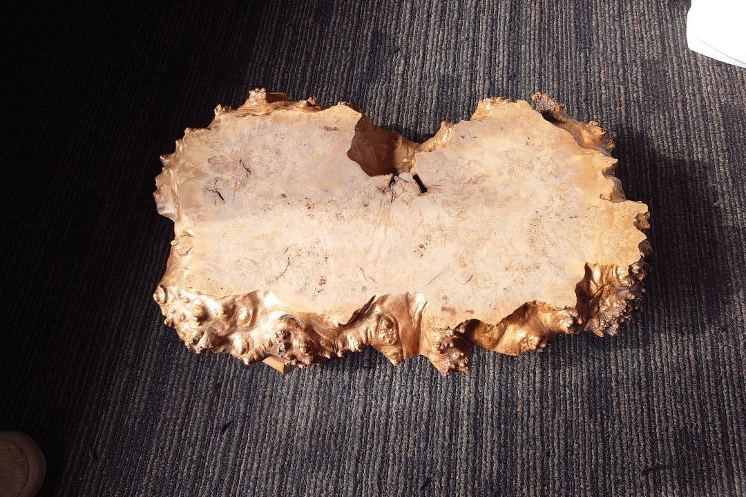 1枚板ローテーブル