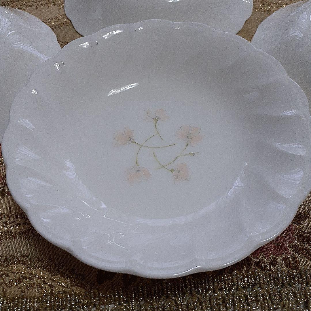 ノリタケ FLO's コレクション花柄サラダ皿 6枚１４センチ経口深さ3センチ