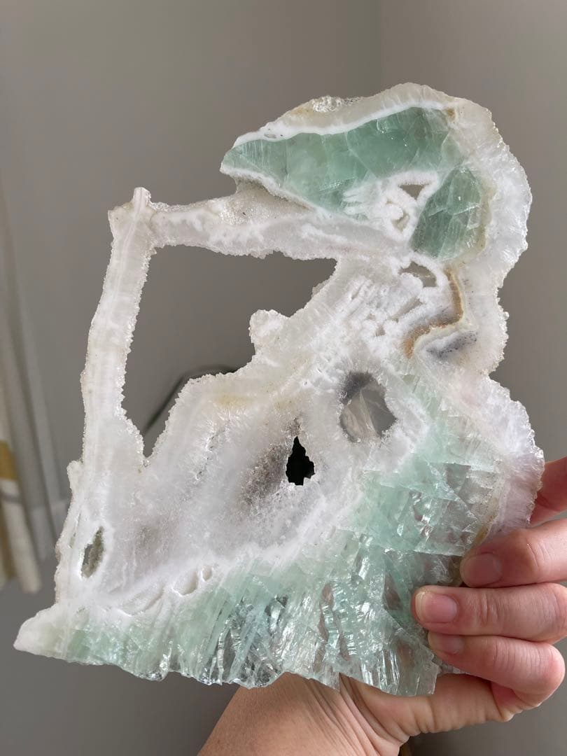 凄く綺麗❣️個性的フォルム⭐️ 美しいフローライトスラブ エンジェルカラー♡