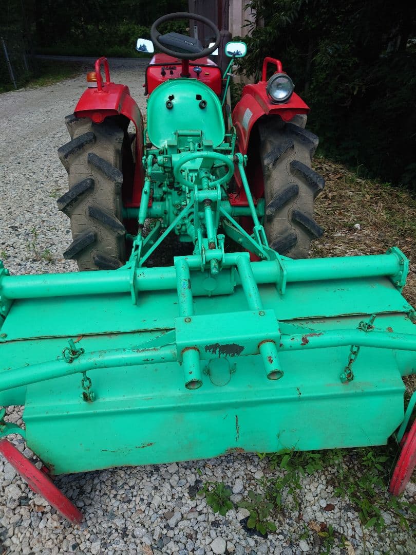 YANMAR YM2000 トラクター 赤と緑