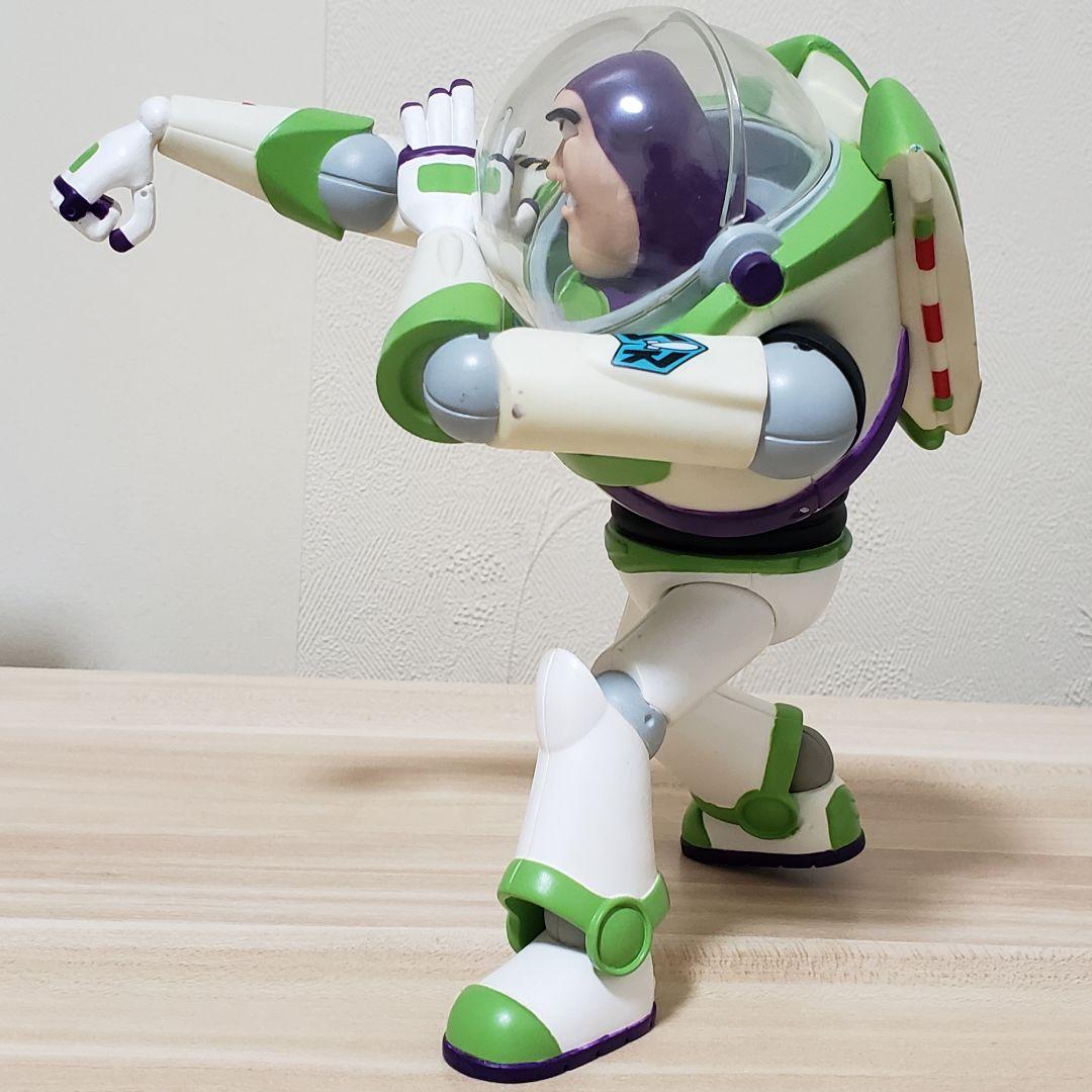 レア 】 トイストーリー バスライトイヤー フィギュア - メルカリ