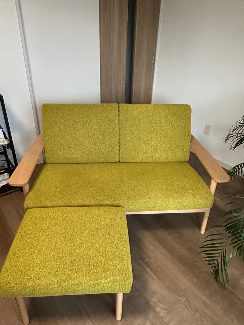 【すー】【超美品】【現行品】カリモク家具2人掛けソファ