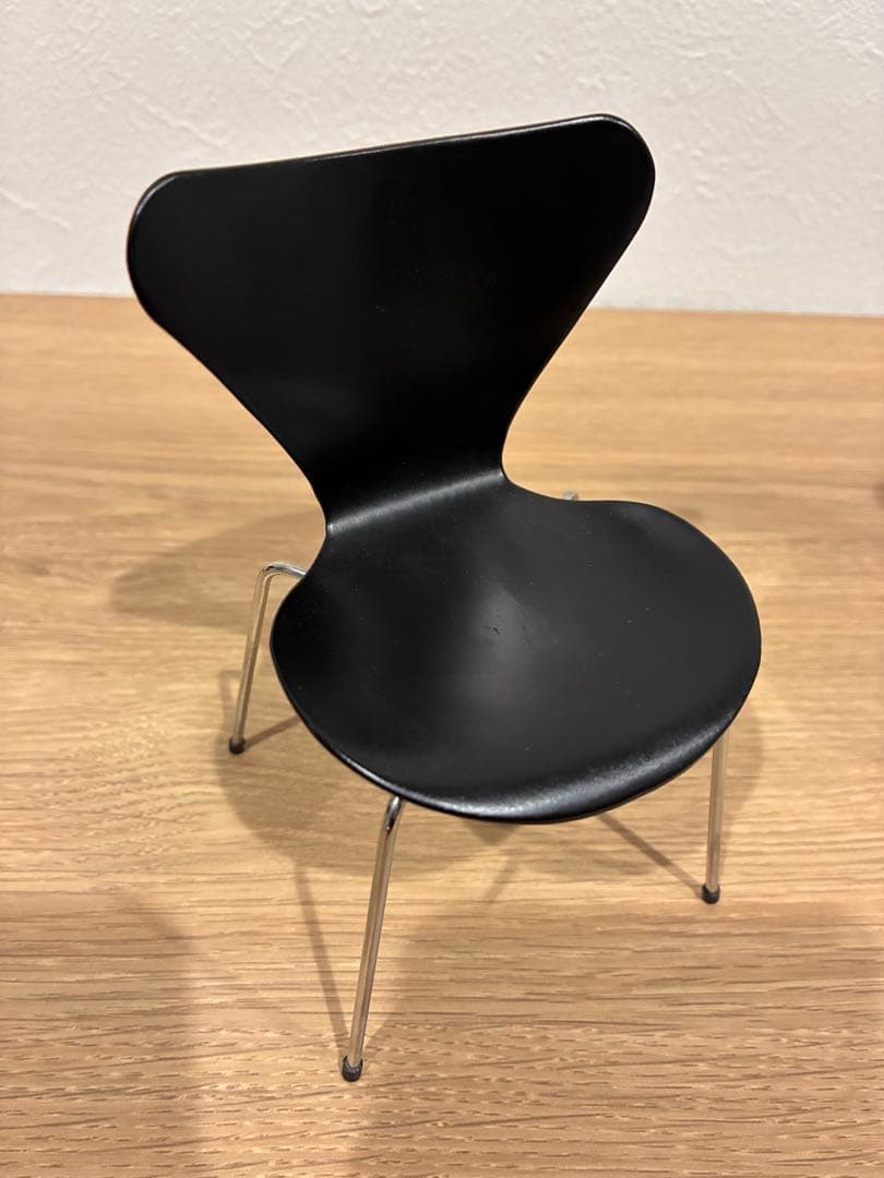 セブンチェア 1:6DESIGN ミニチュア - メルカリ