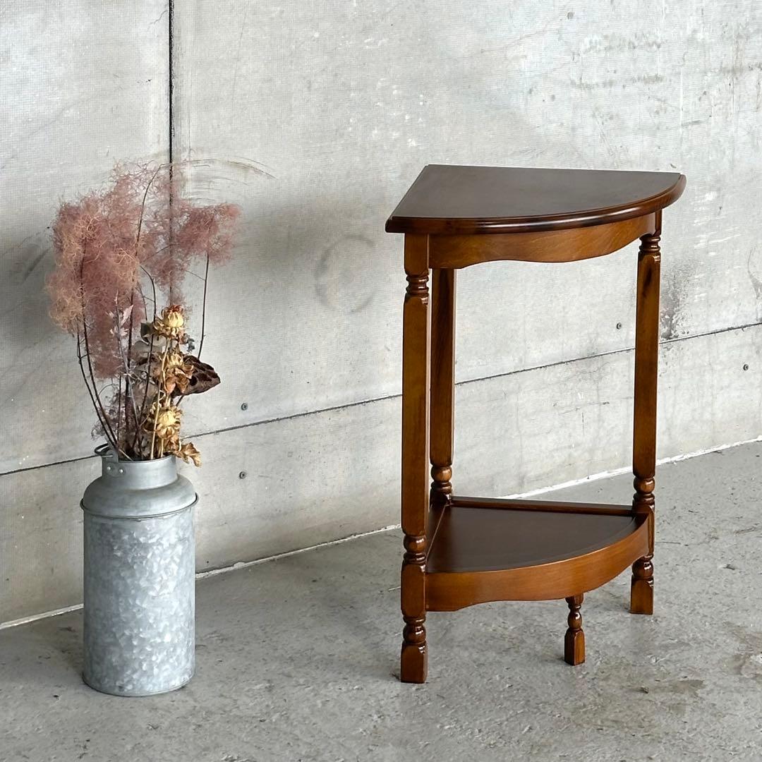 ✦80年代✦ 昭和レトロ 純喫茶の片隅にありそうな 木製コーナーテーブル 花台